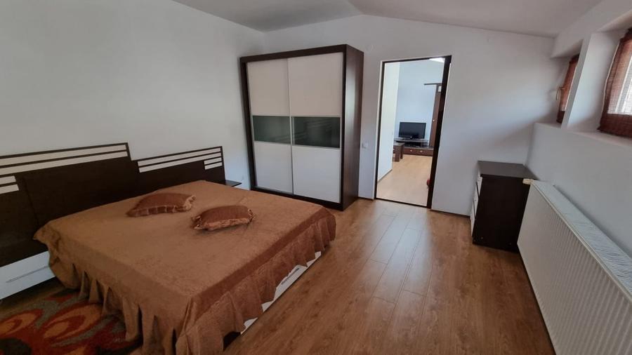 Casă individuală cu 3 camere cu Canalizare în Cișmigiu