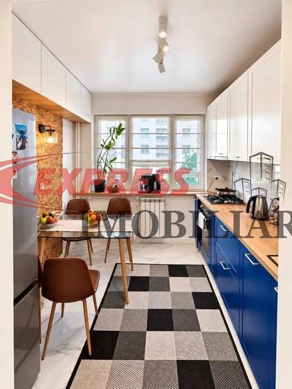 Apartament cu 3 camere decomandat în Titan