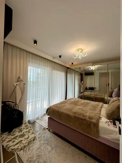 Apartament cu 3 camere decomandat, mobilat în Ultracentral