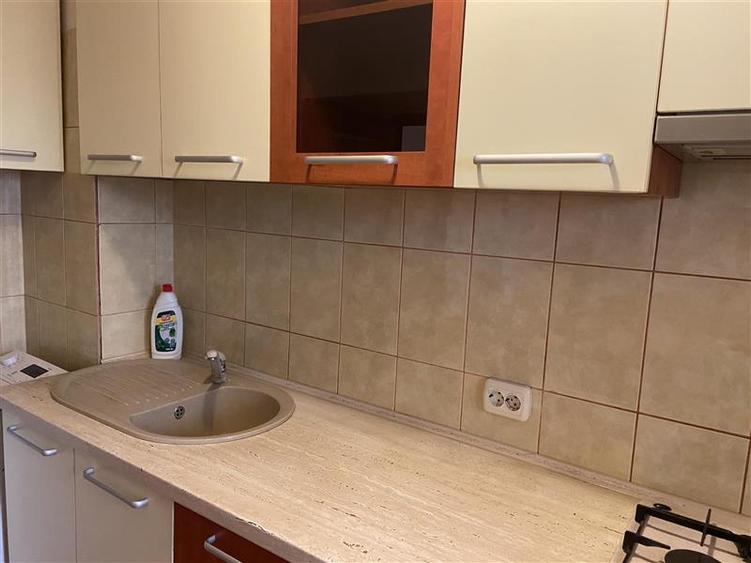 Garsoniera moderna de vanzare in Focsani ,zona ultracentrala , 43 mp, mobilata s - 6