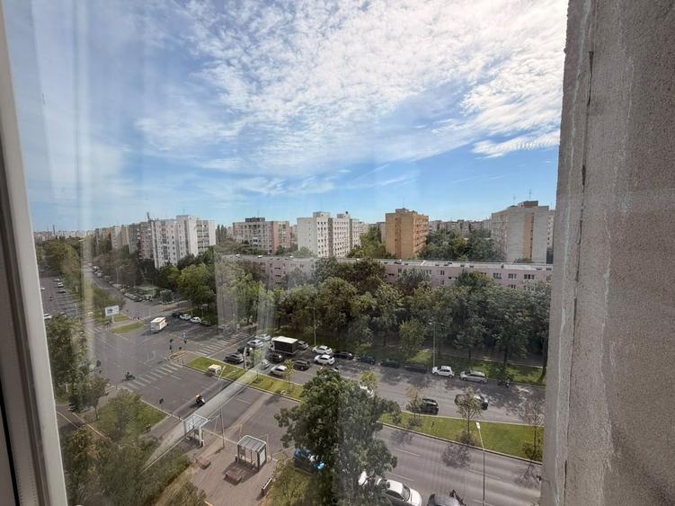 Apartament cu 2 camere decomandat în Drumul Taberei