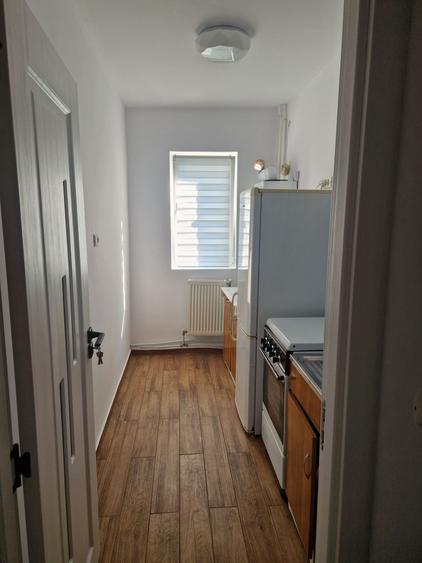 Vand apartament 2 camere localitatea Adjud Judetul Vrancea - 5
