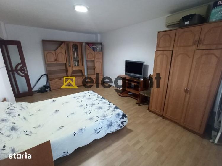 Apartament cu 2 camere decomandat, mobilat în Craiovița Nouă