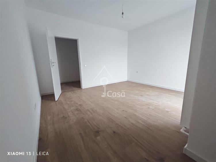 Apartament cu 3 camere decomandat în Berceni