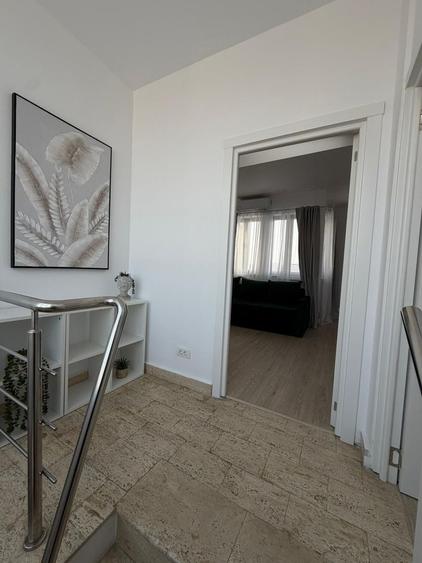 Apartament cu 4 camere decomandat, mobilat în Cotroceni