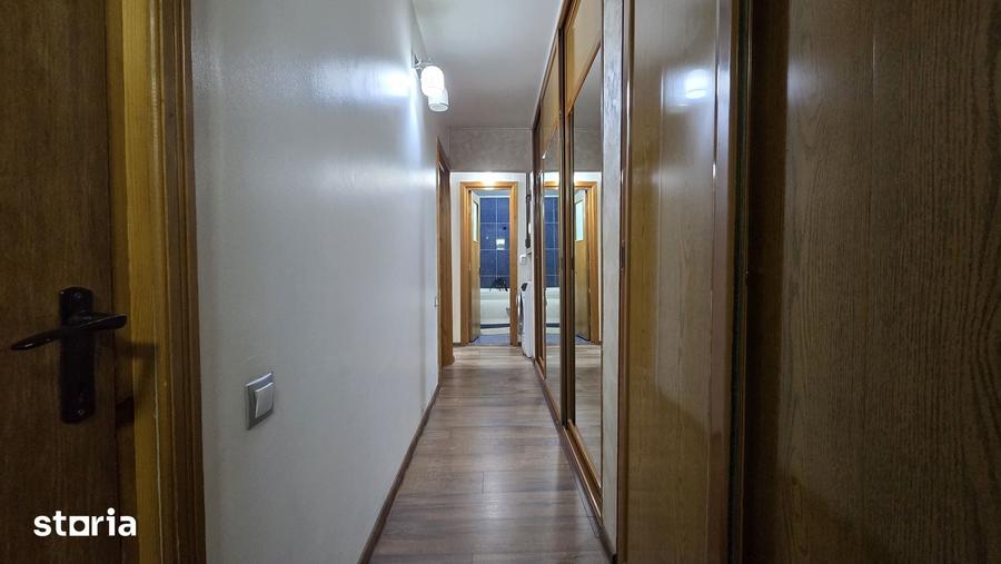 Apartament cu 2 camere decomandat în Banat