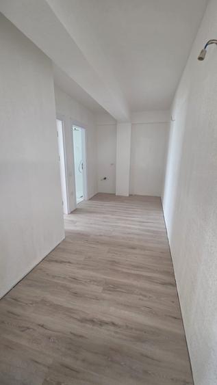 Apartament cu 3 camere decomandat în Sălăjan
