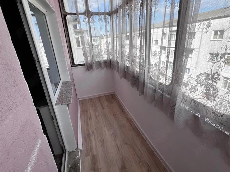 Apartament cu 2 camere semidecomandat în Fălticeni