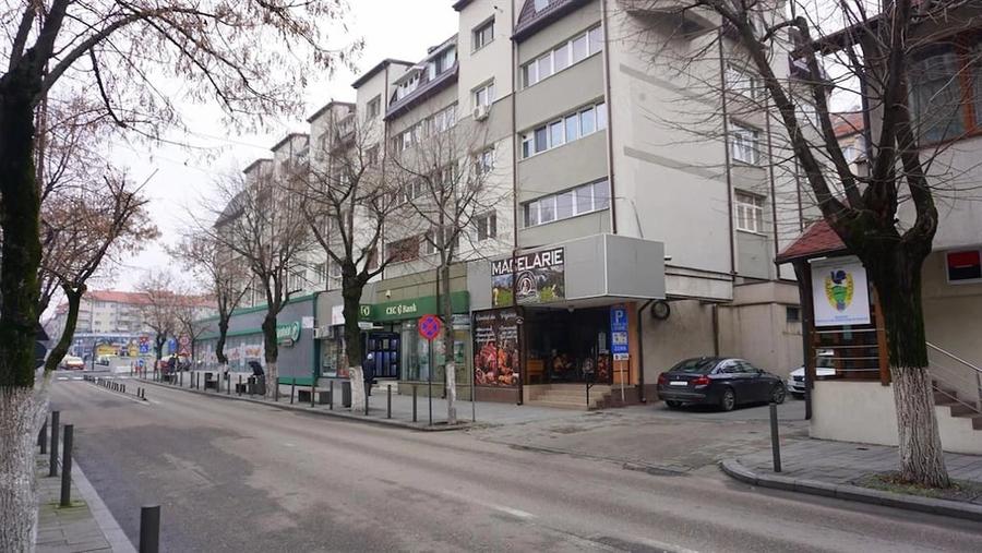 Spațiu comercial, de 85 mp, în Căzănești (Râmnicu Vâlcea)