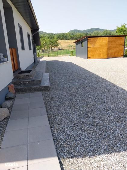 Casă cu 3 camere cu Teren 18 Mp în Central