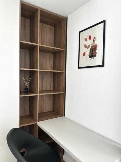 Apartament cu 3 camere semidecomandat, mobilat în Pipera