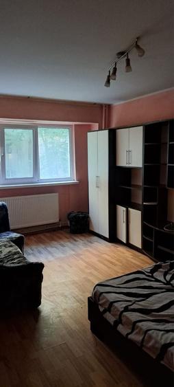 Garsonieră în Micro 20