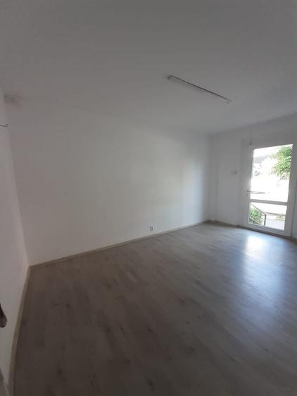Apartament cu 2 camere în Florilor