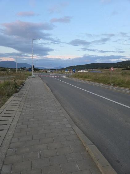 Teren de 21000 mp, în Exterior Vest