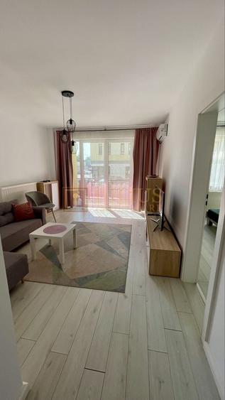Apartament cu 2 camere nedecomandat, mobilat în Aradului