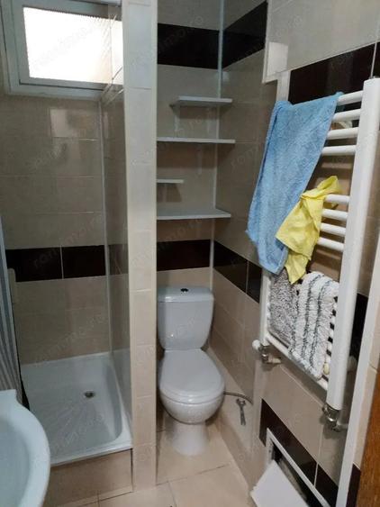 Garsonieră decomandată în Păcii