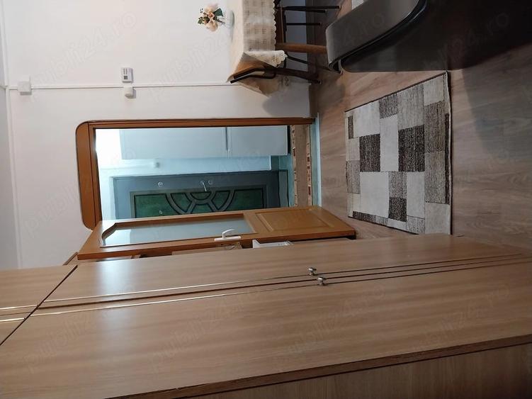 Apartament cu 2 camere semidecomandat în Solidarității
