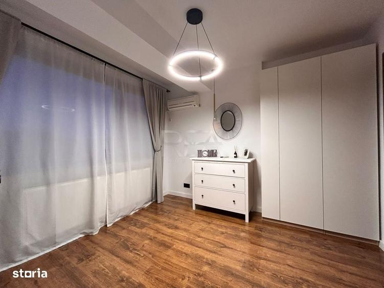 Apartament cu 3 camere semidecomandat în Parcul Carol