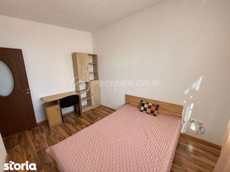 Casă cu 3 camere cu Canalizare în Sărărie