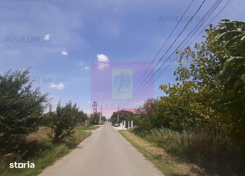Teren de 1300 mp, în Copăceni