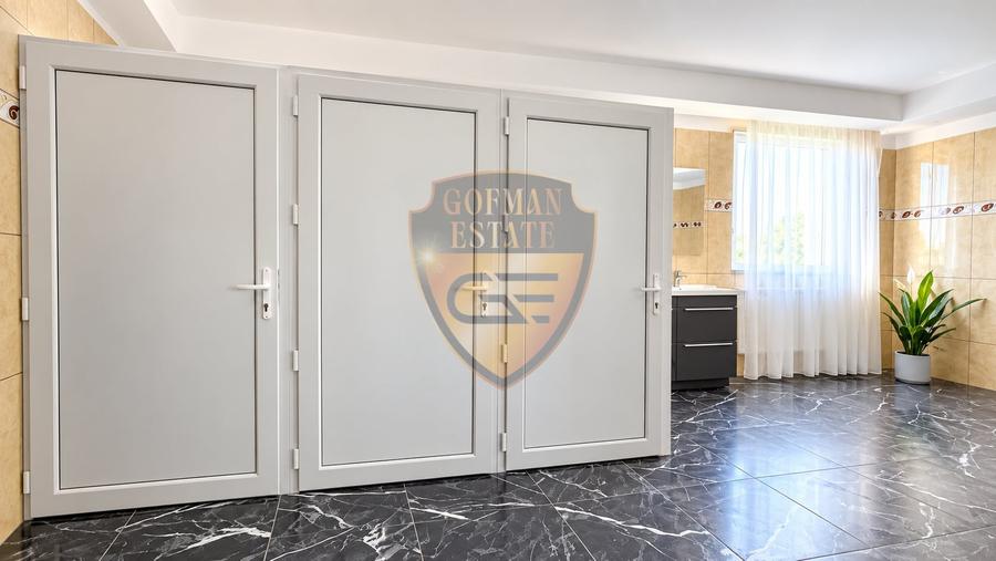 Casă individuală cu 8 camere cu Canalizare în Brătianu