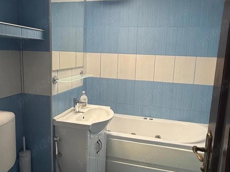 Apartament cu 3 camere decomandat în Obcini
