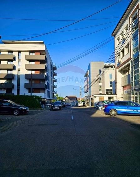 Birou, de 170 mp, în Zorilor