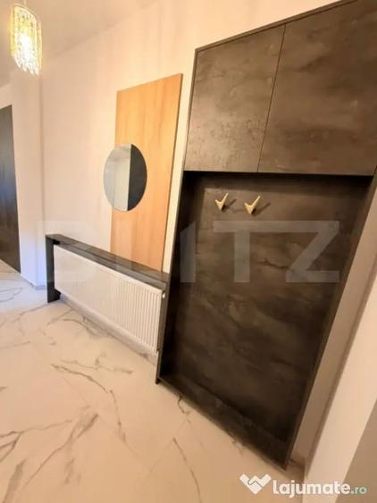 Apartament cu 3 camere decomandat în Tărlungeni