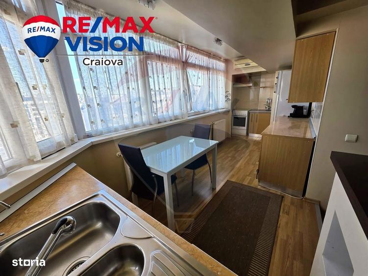Apartament cu 4 camere, mobilat în Ultracentral