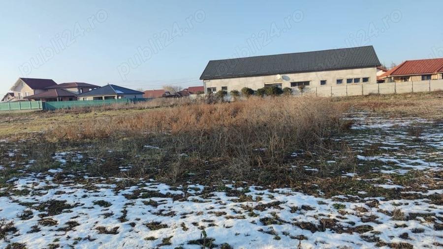 Teren de 700 mp, în Central