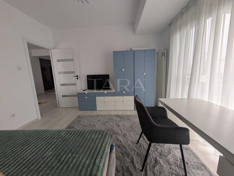 Apartament cu 2 camere decomandat, mobilat în Bună Ziua