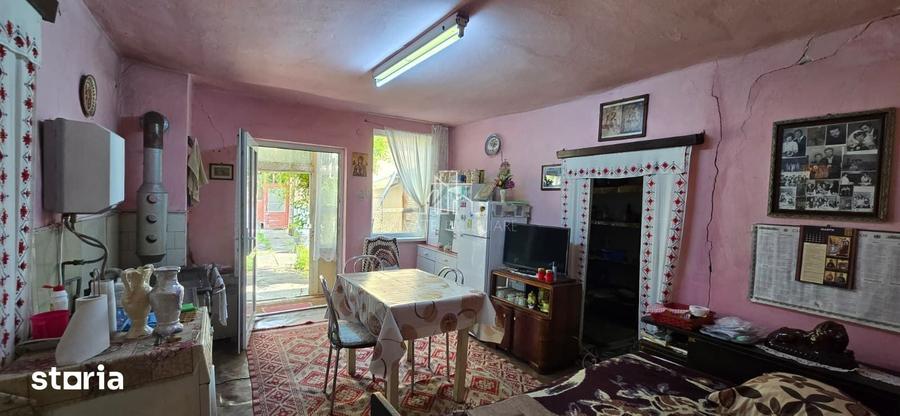 Casă cu 3 camere cu Teren 418 Mp în Central