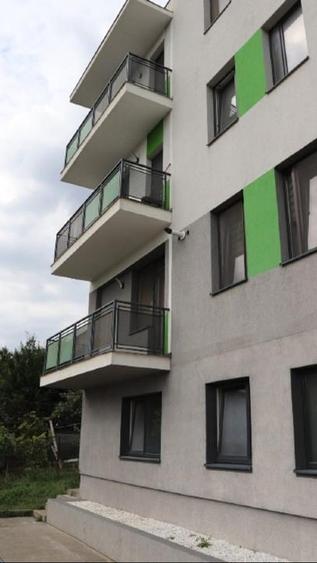 Apartament cu 2 camere decomandat, mobilat în Tătărași