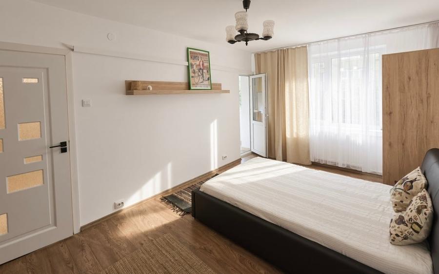 Apartament cu 2 camere decomandat în Dristor