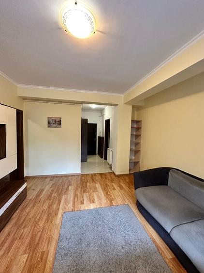 Apartament cu 2 camere semidecomandat în Bucureștii Noi