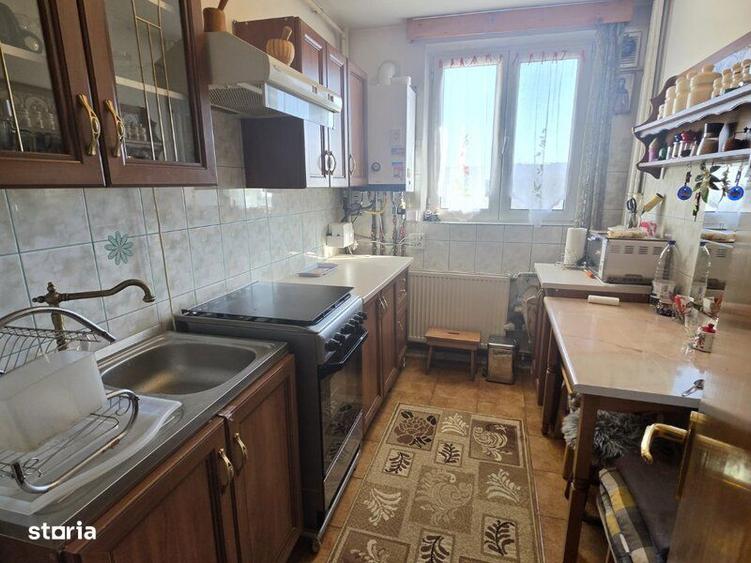 Apartament cu 3 camere în Dristor