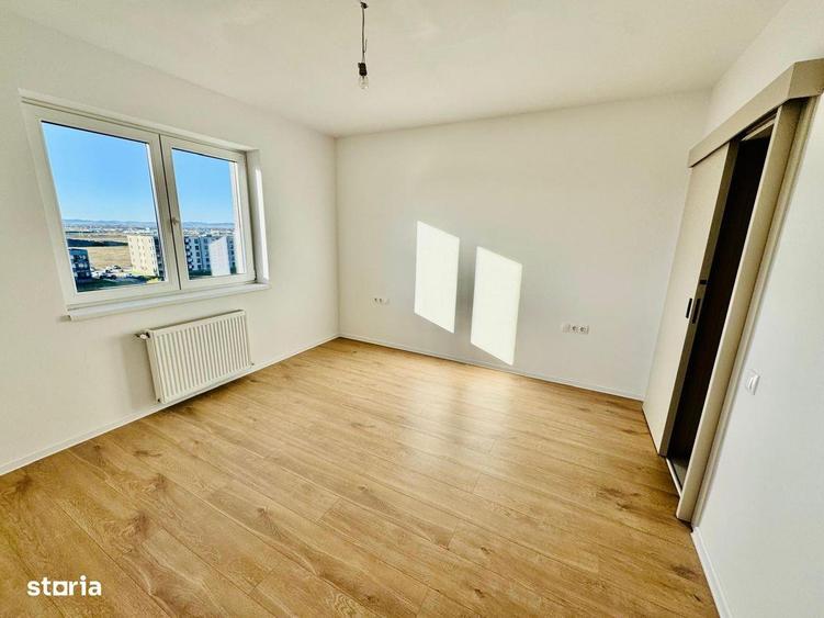 Apartament cu 3 camere în Tractorul