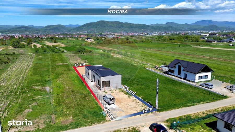 Casă cu 5 camere cu Teren 900 Mp în Recea