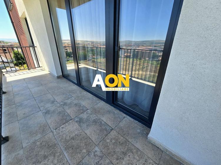 Apartament cu 3 camere decomandat, mobilat în Cetate
