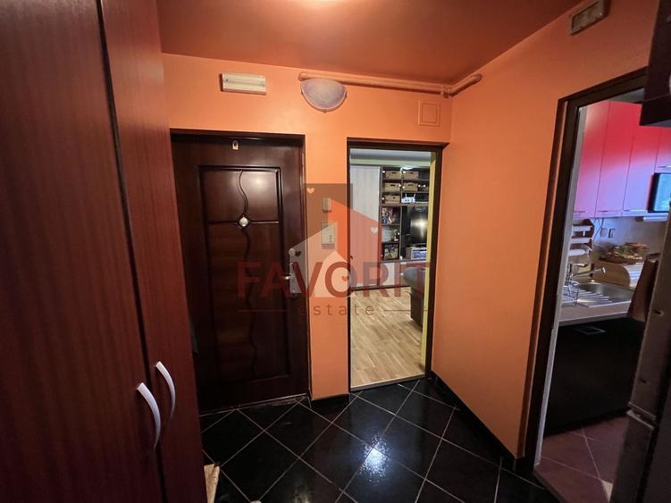 Apartament cu 2 camere decomandat, mobilat în Lipovei