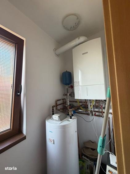 Casă cu 4 camere în Ghiroda