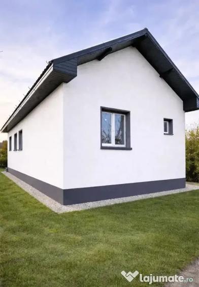 Casă cu 3 camere cu Teren 250 Mp în Lumina