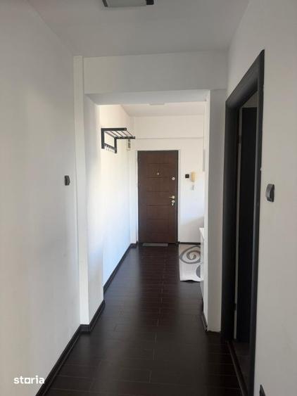 Apartament cu 2 camere decomandat în 1 Mai