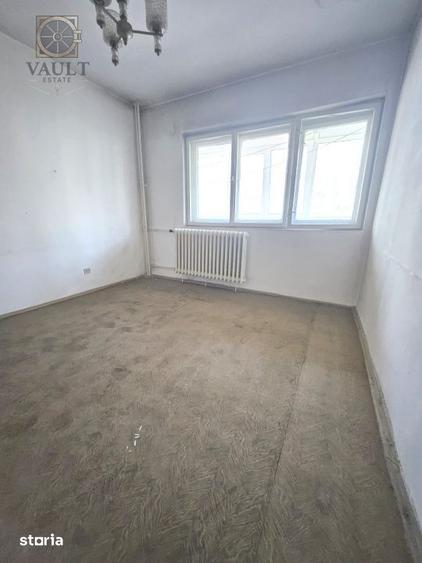 Apartament cu 2 camere semidecomandat în Grivița