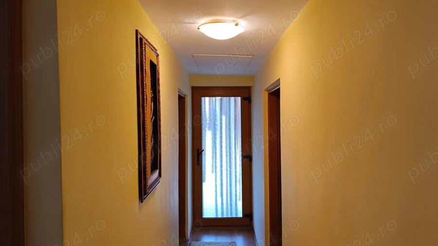 Casă cu 3 camere cu Teren 343 Mp în Poiana