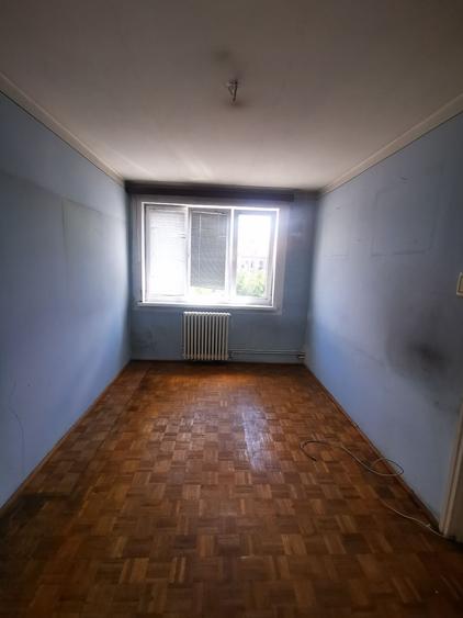 Apartament cu 2 camere decomandat în Ultracentral