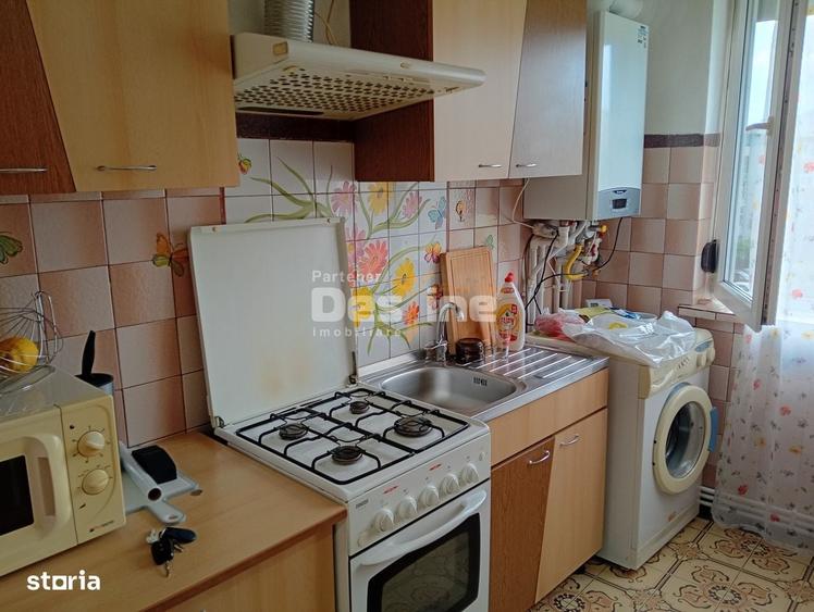 Apartament cu 2 camere decomandat în Titulescu