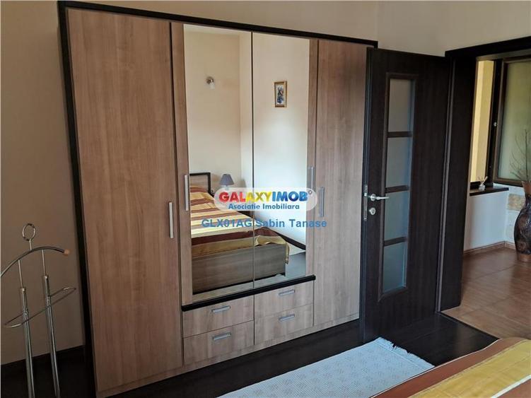 Casă cu 3 camere cu Teren 300 Mp în Central