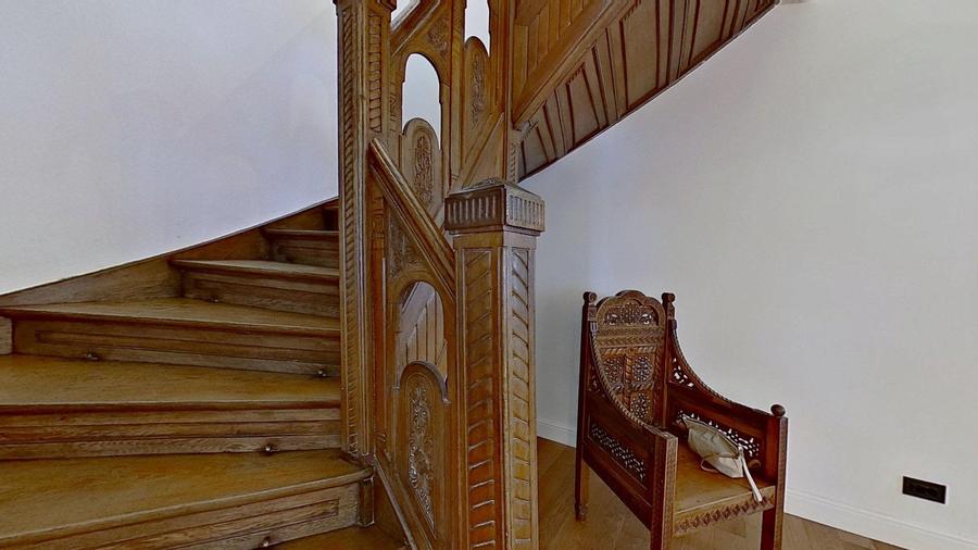 Apartament cu 5 camere decomandat, mobilat în Arcul de Triumf