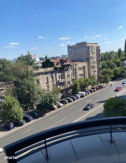 Garsonieră decomandată în Cișmigiu